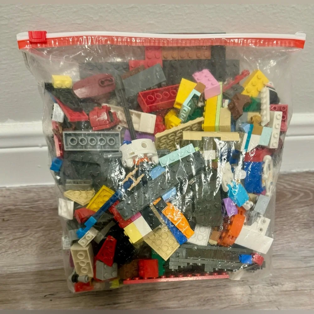 2 lbs Pounds Net weight Small Lego Bricks Assorted Parts & Pieces